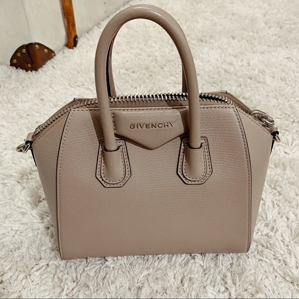 Givenchy Mini sugar Antigona bag - Picture 6 of 15